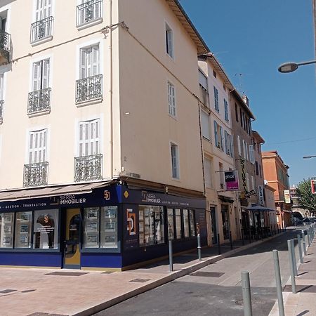 Lou Pescadou Appartement Saint-Raphaël Buitenkant foto